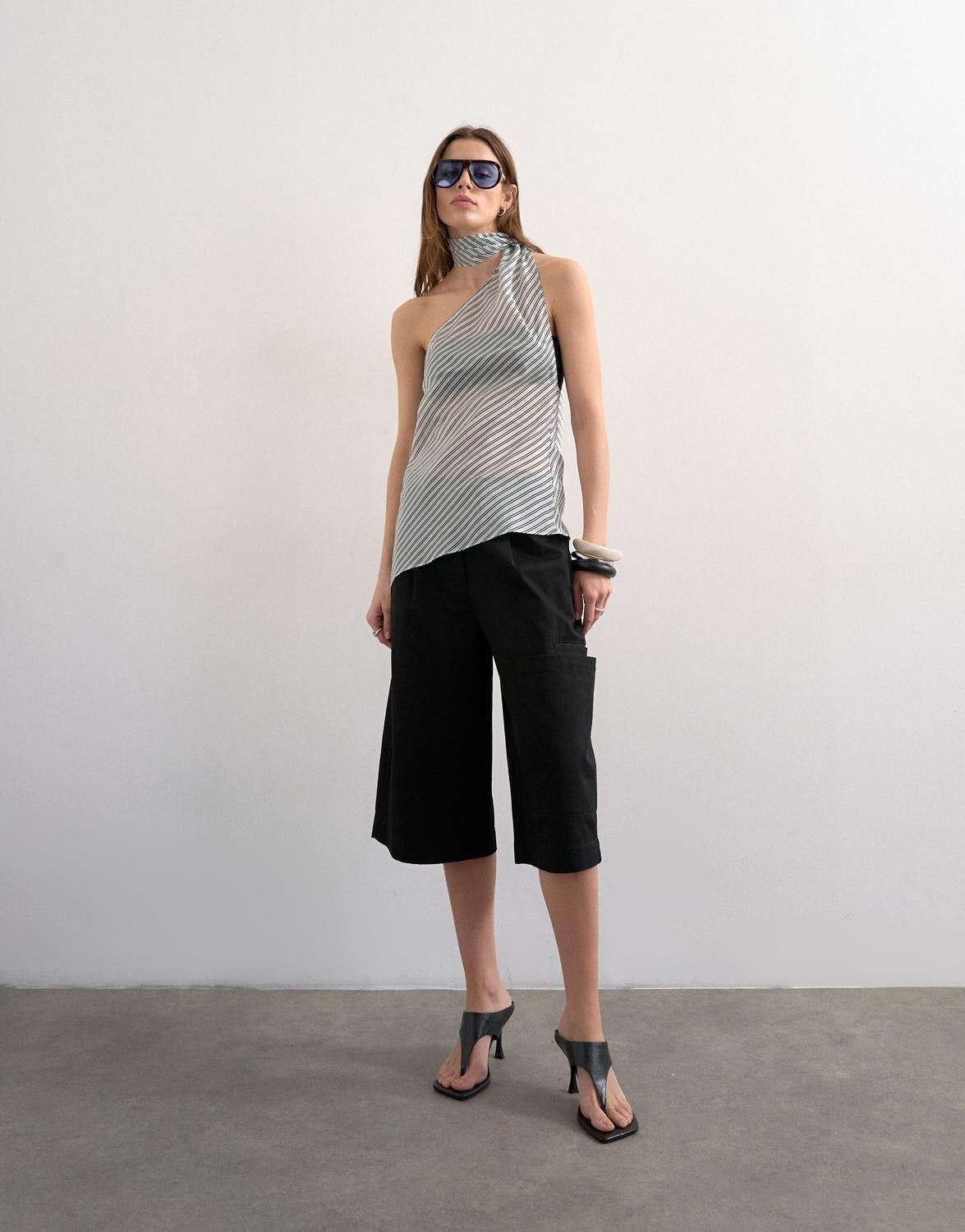 TSHANNY HALTER SCARF TOP WVN