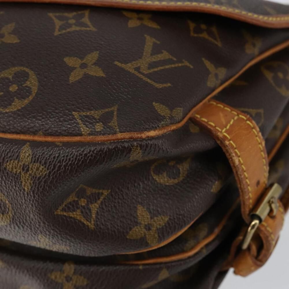 Louis Vuitton Saumur