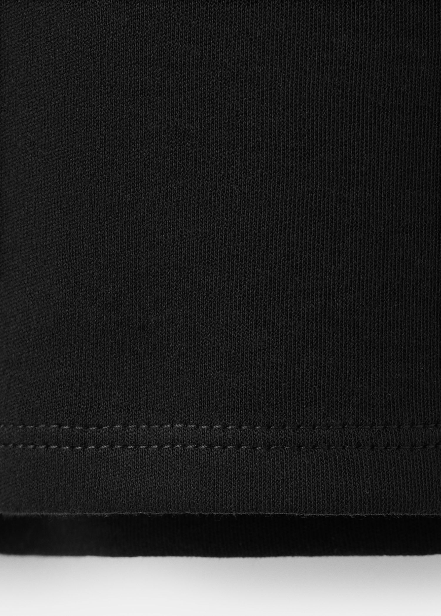 Short-sleeved cotton t-shirt