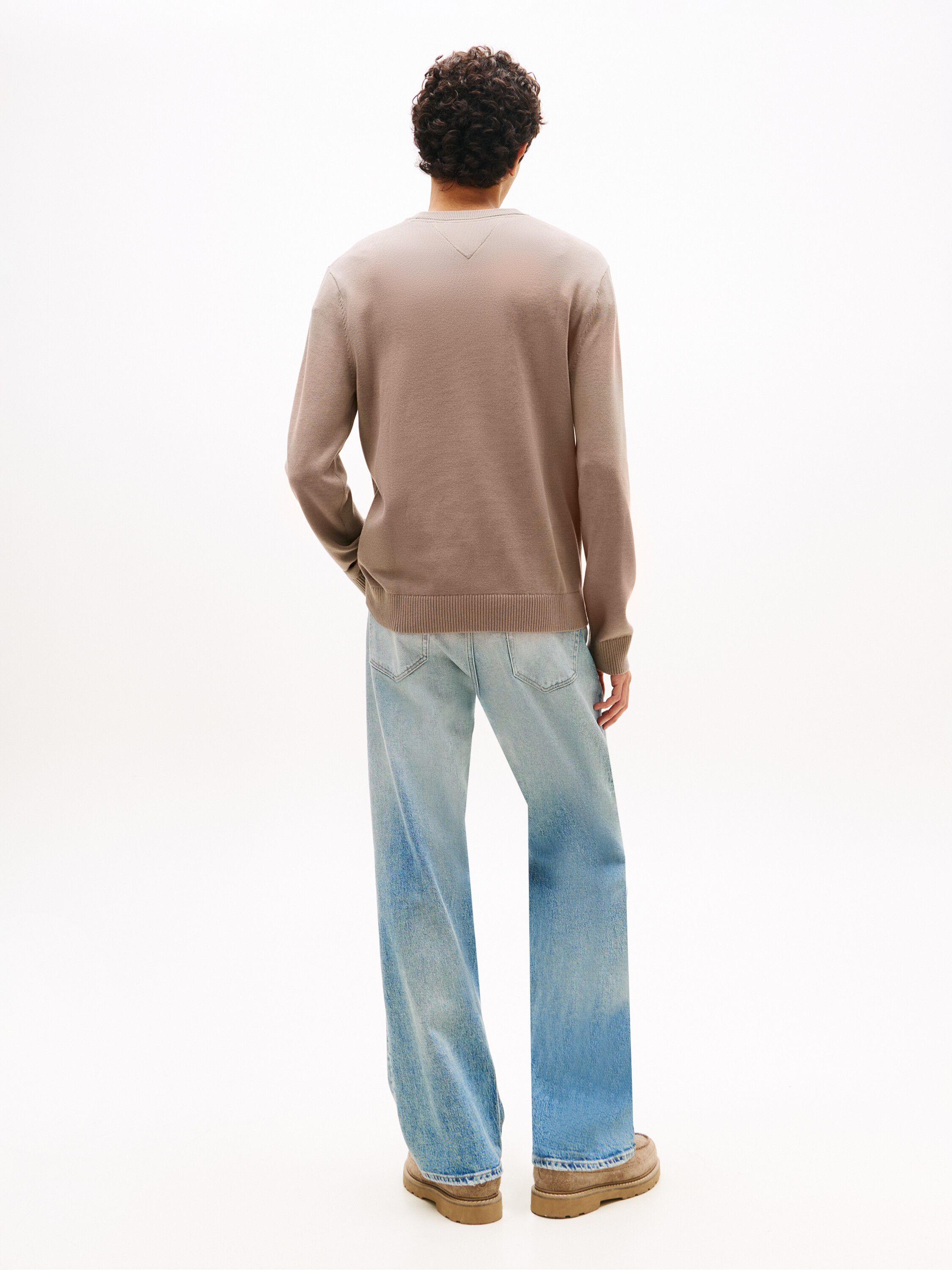 Tommy Flag Embroidery Lightweight Slim Jumper