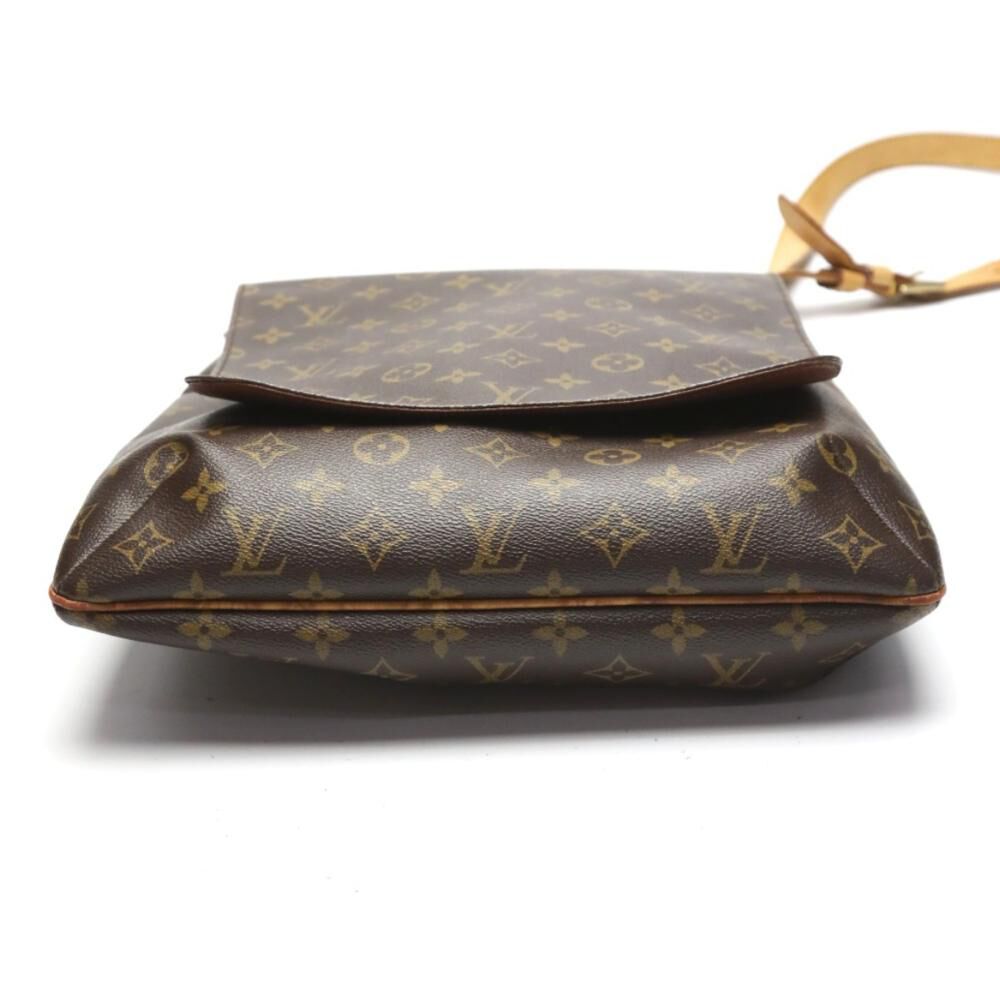 Louis Vuitton Shoulder Bags