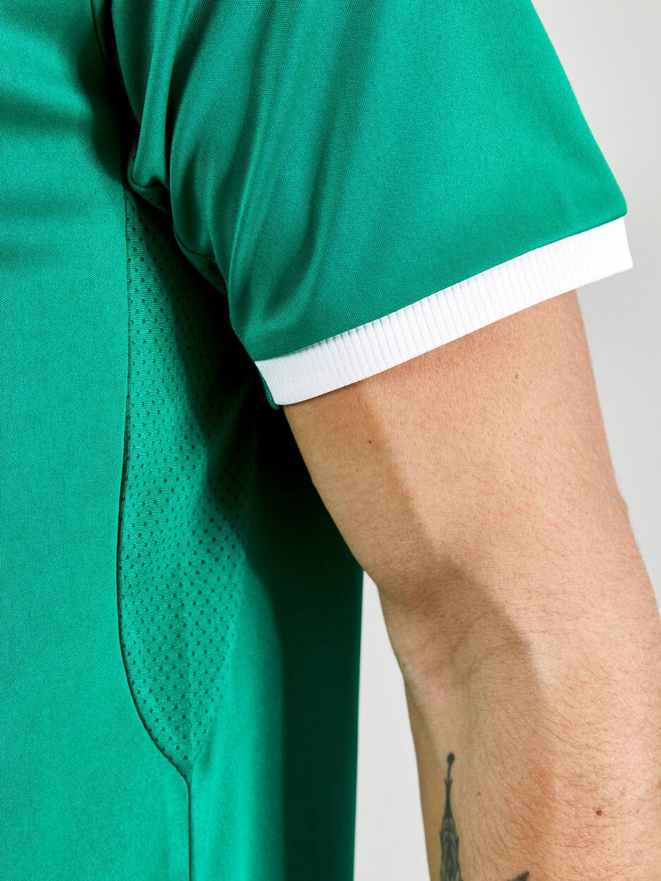 Progress 2. 0 Solid L&oslash;be T-shirt