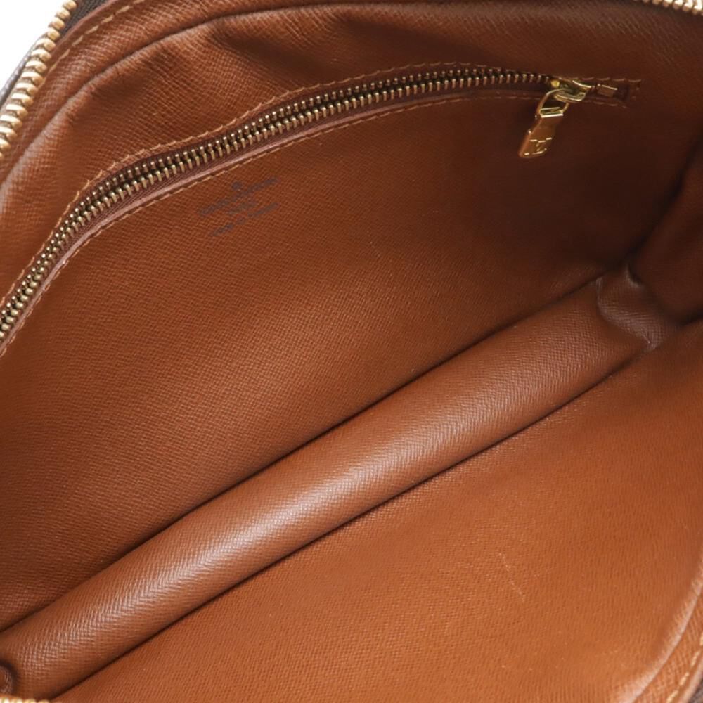 Louis Vuitton Clutch