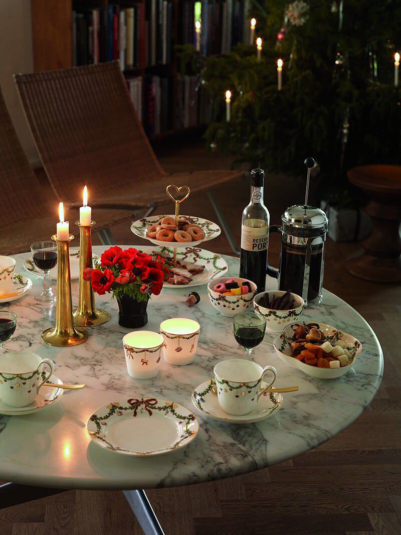 Stjerne Riflet Jul 19 cm. tallerken