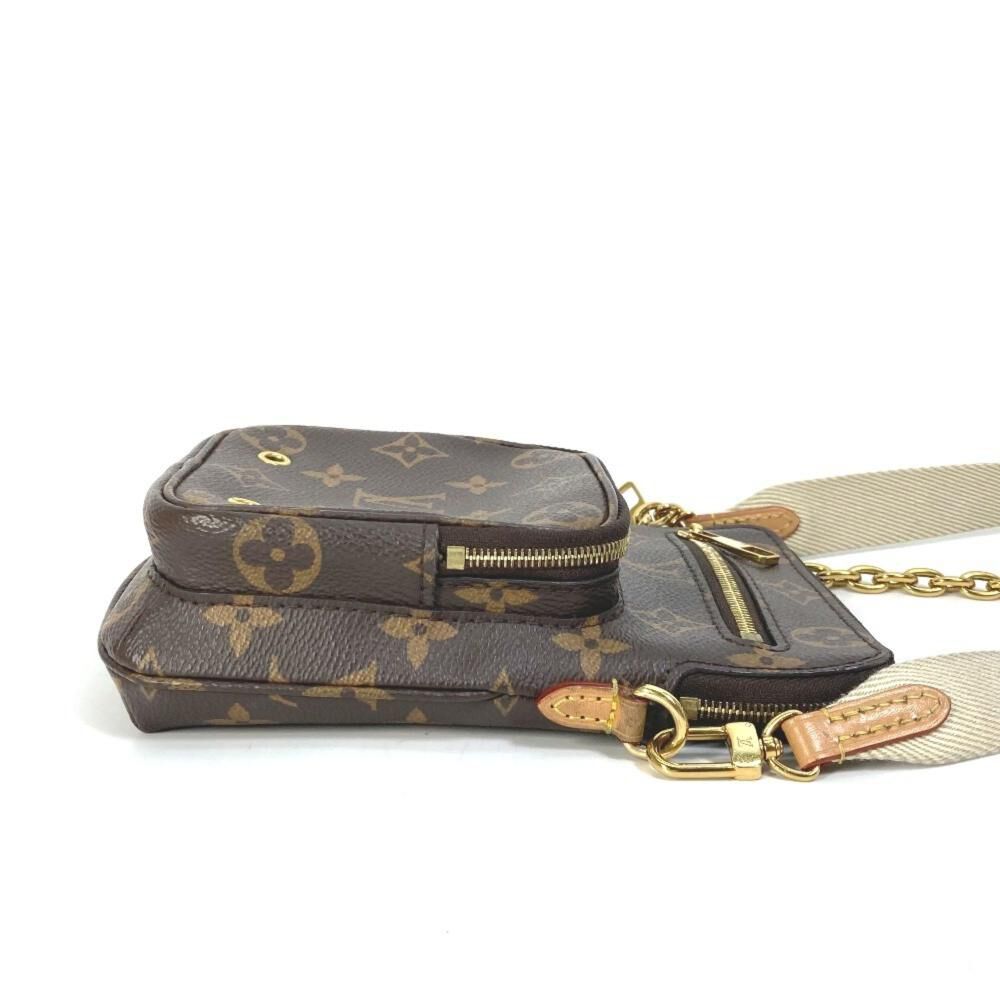 Louis Vuitton Shoulder Bags