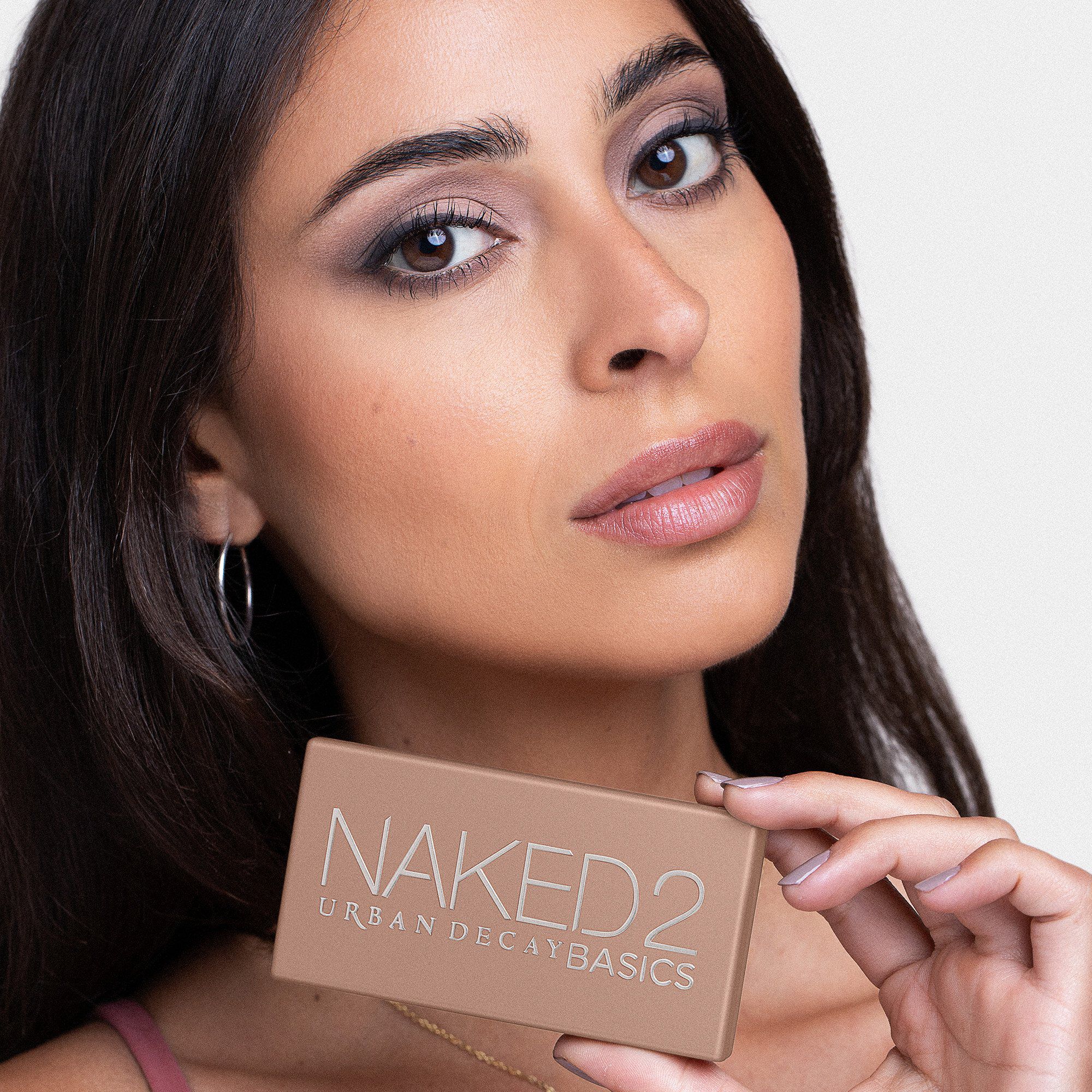 Naked 2 Basics Eyeshadow Palette