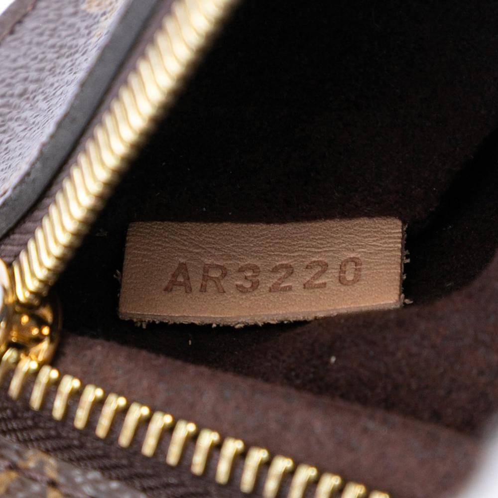 Louis Vuitton Pochette M&eacute;tis