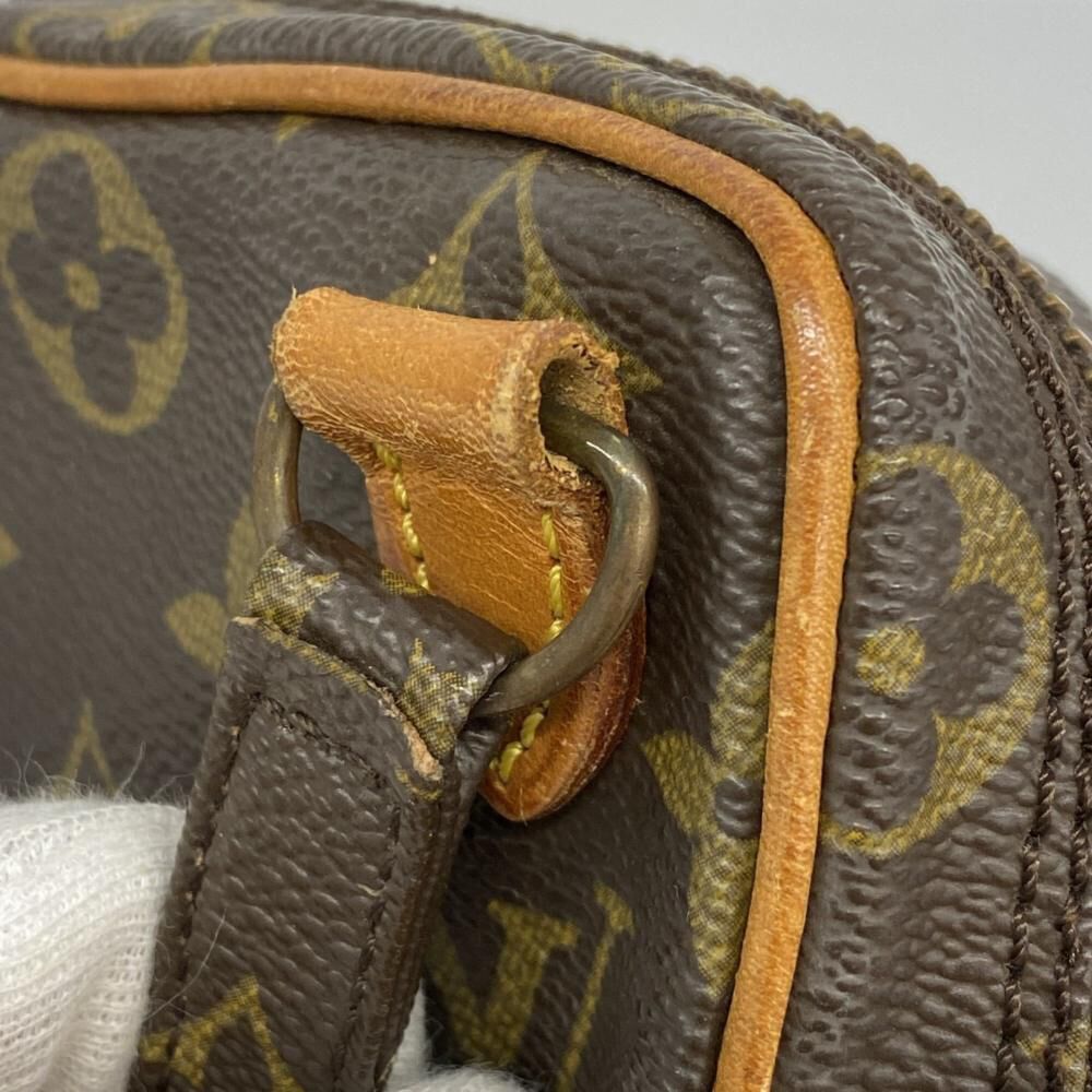 Louis Vuitton Shoulder Bags