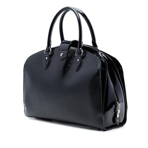 Louis Vuitton Pont Neuf
