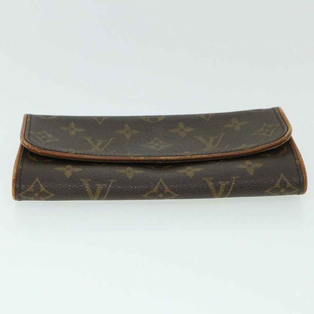 Louis Vuitton Twin Pochette