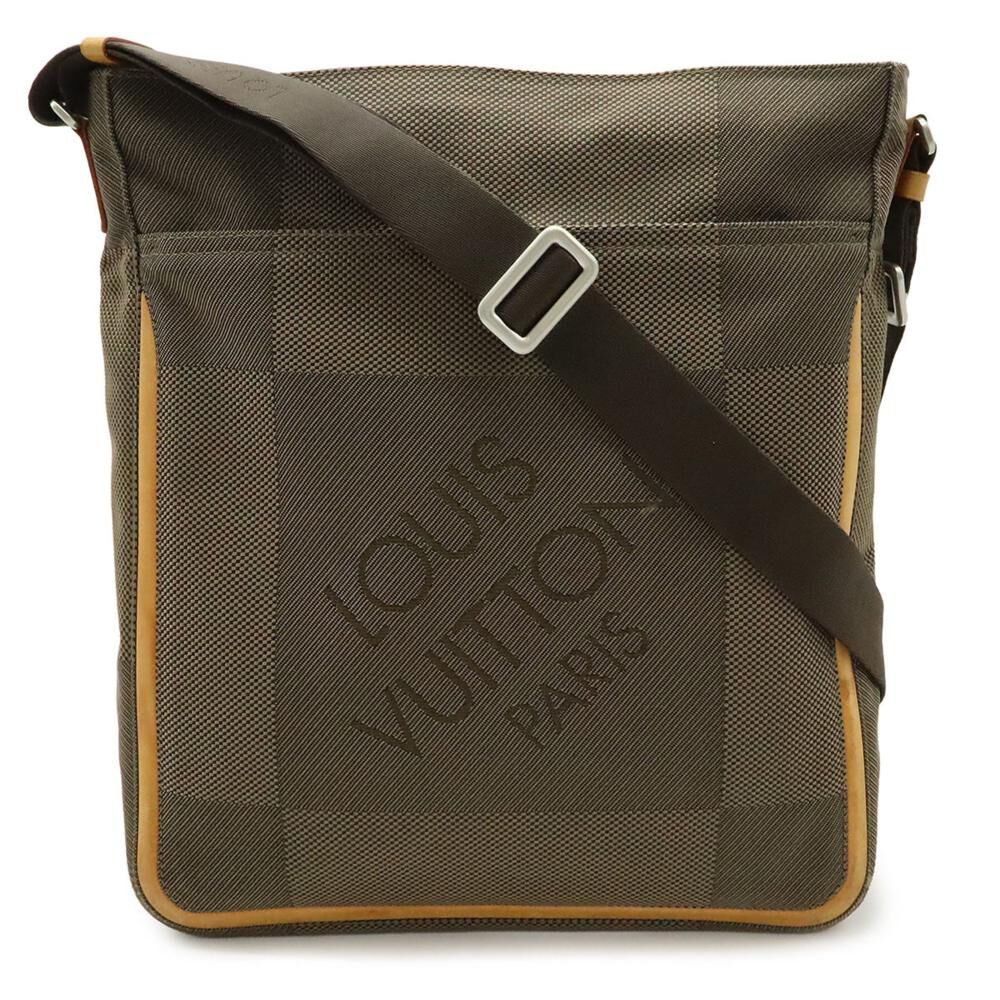 Louis Vuitton Shoulder Bags
