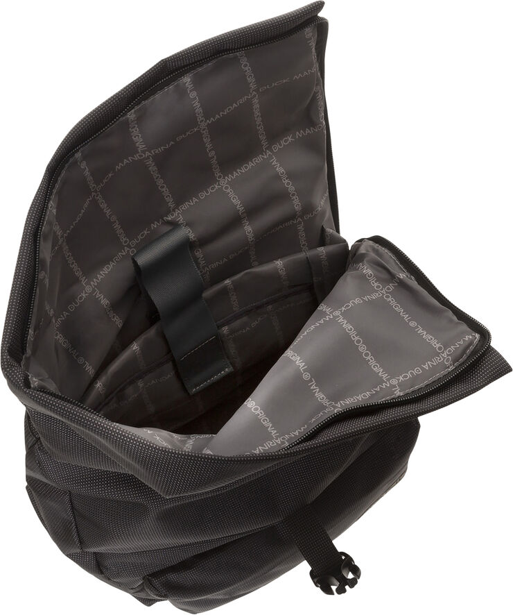 DISTRICT BACKPACK / BLACK INK