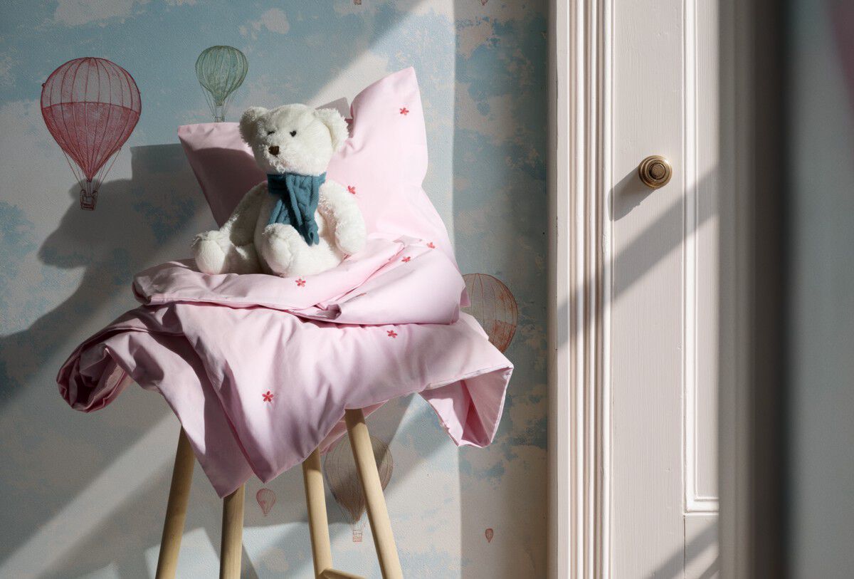 Daisy Senget&oslash;j Baby 70x100 cm pink/r&oslash;d