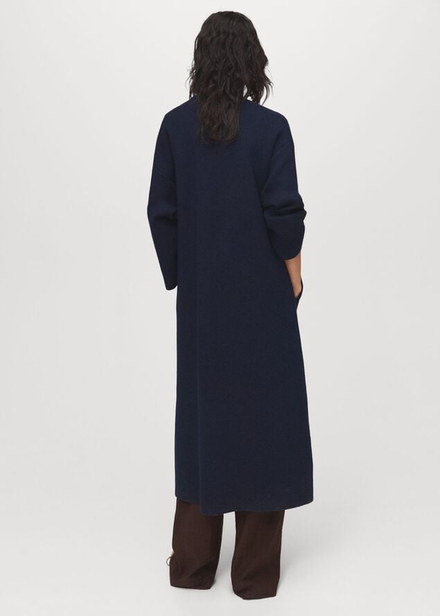 Knitted long coat