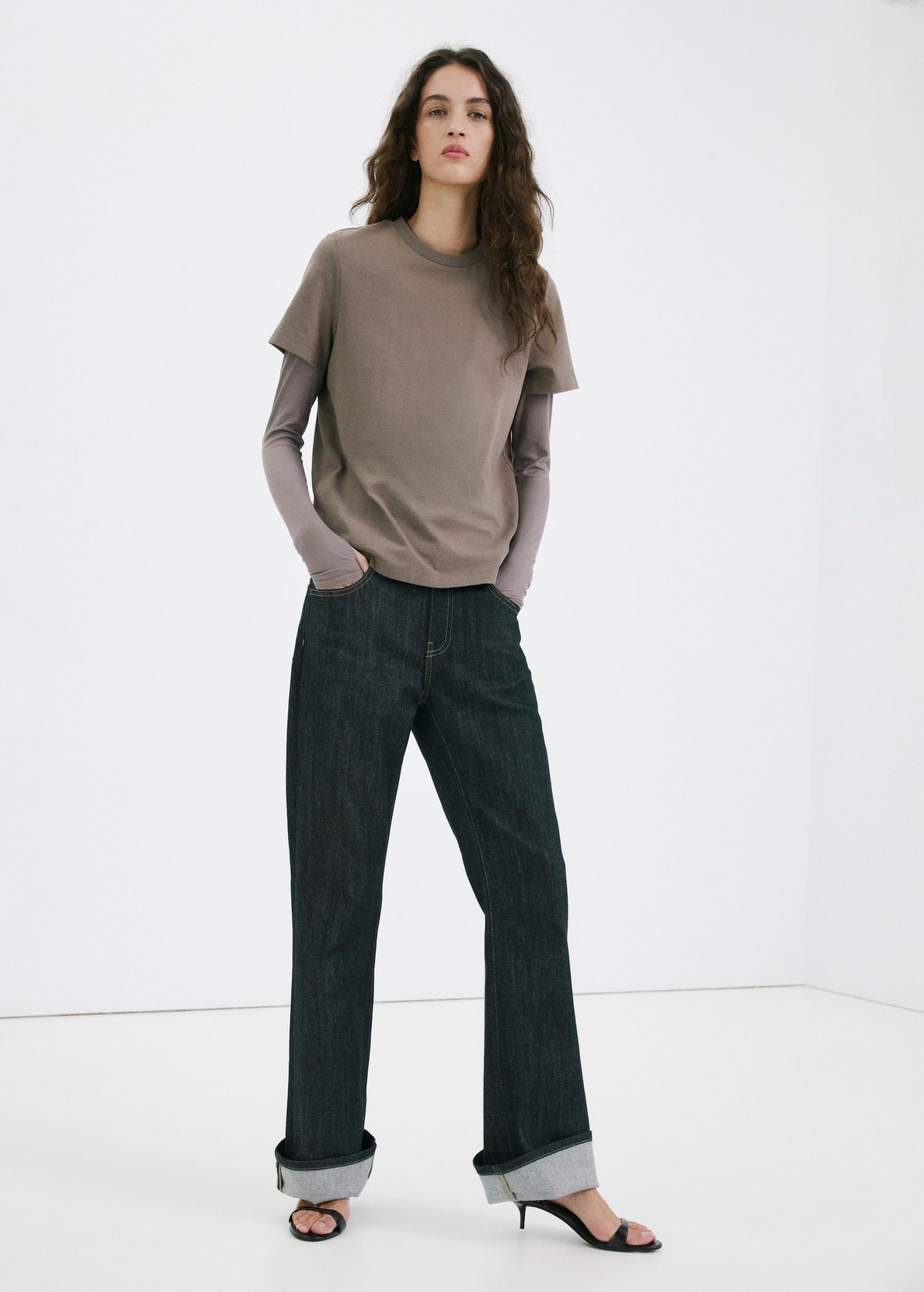 Kitten-heel sandals with strap