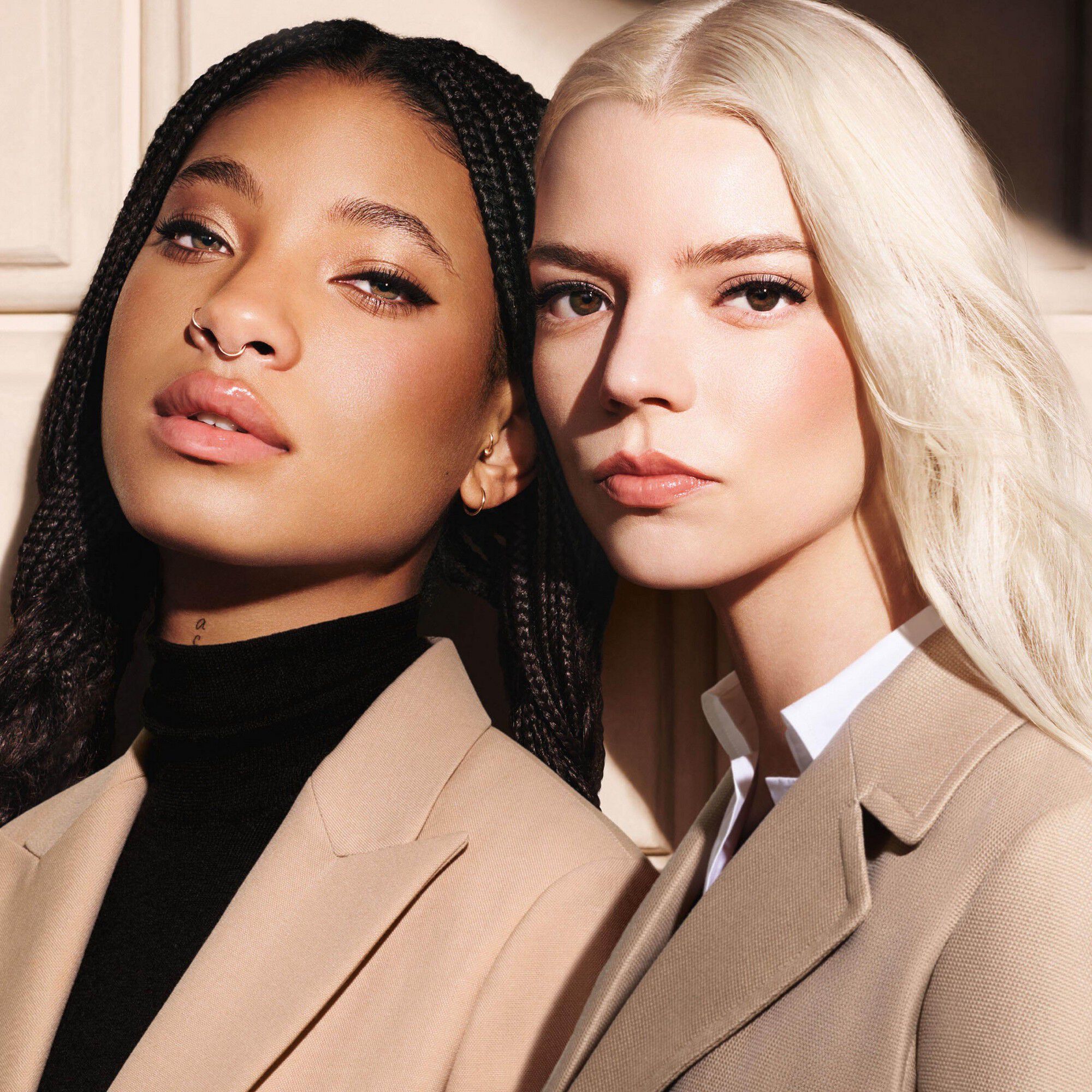 Dior Forever Nude Radiant Filter Blurring Setting Powder