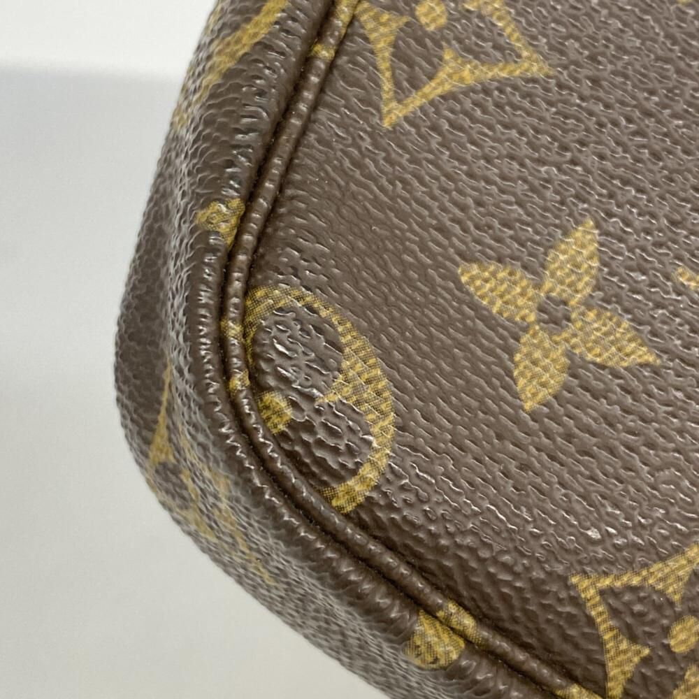 Louis Vuitton Pochette Accessoires