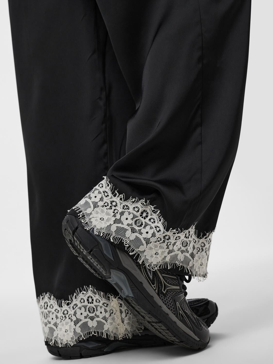 PCARIEL HW WIDE LACE PANTS D2D PP