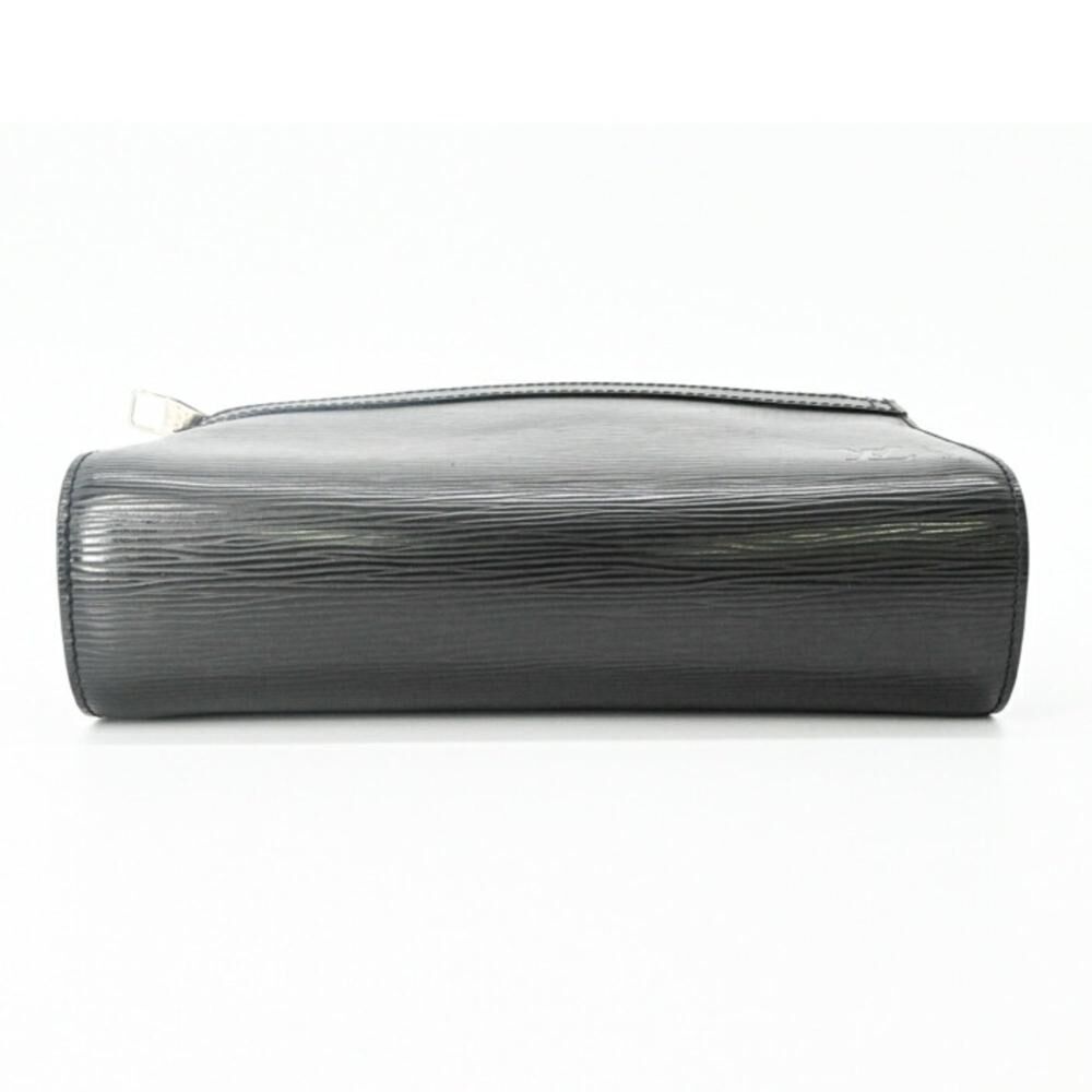 Louis Vuitton Clutch