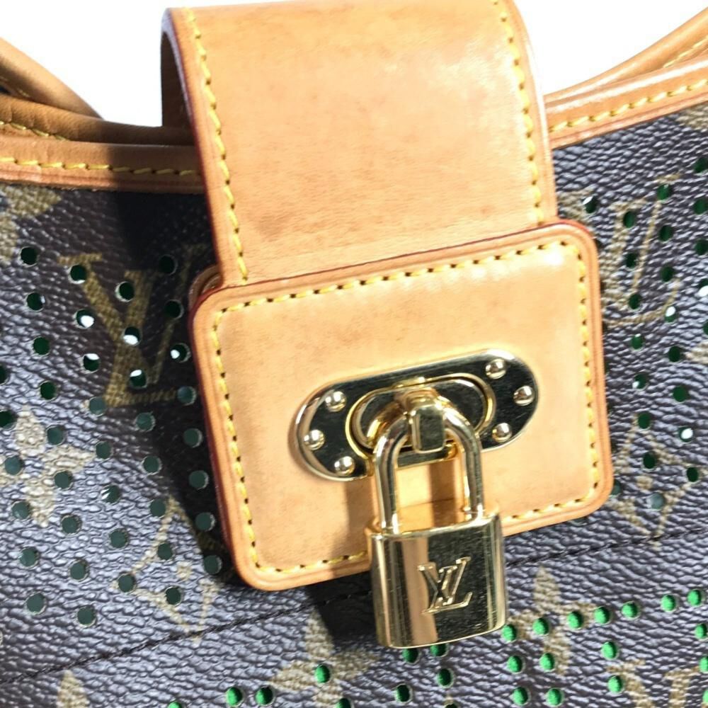 Louis Vuitton Shoulder Bags