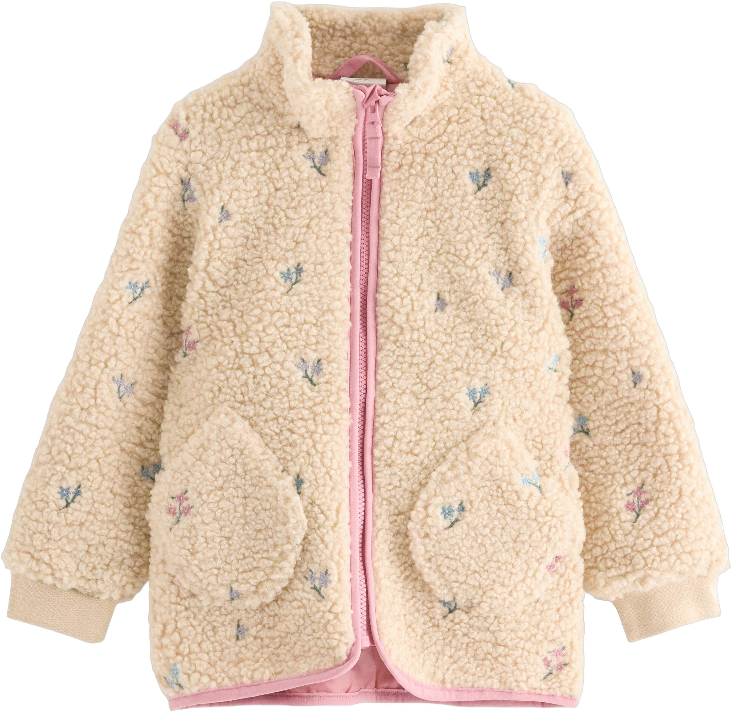 A warm and cosy pile jacket with si