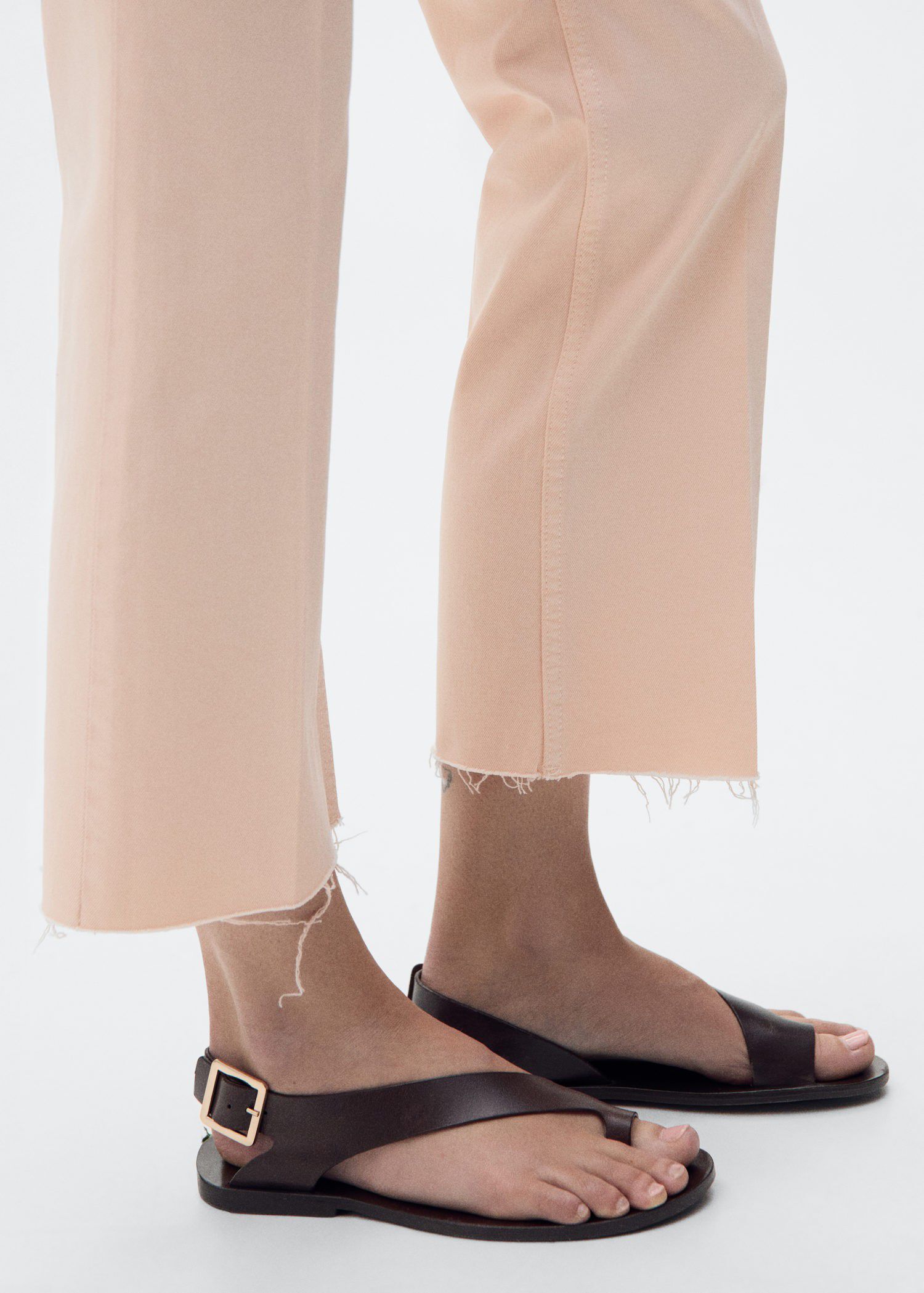 Flared cropped jeans with pockets