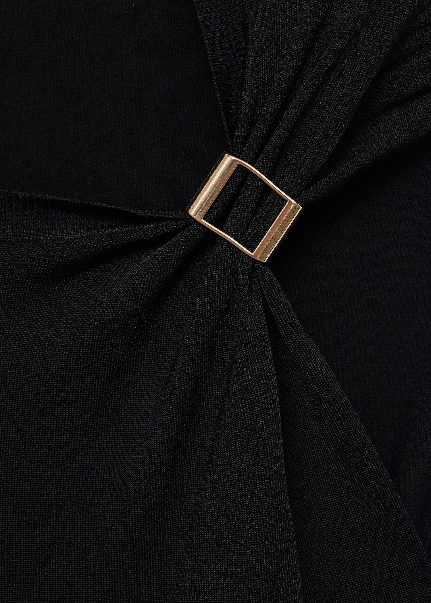 Short-sleeve jumper with metallic d