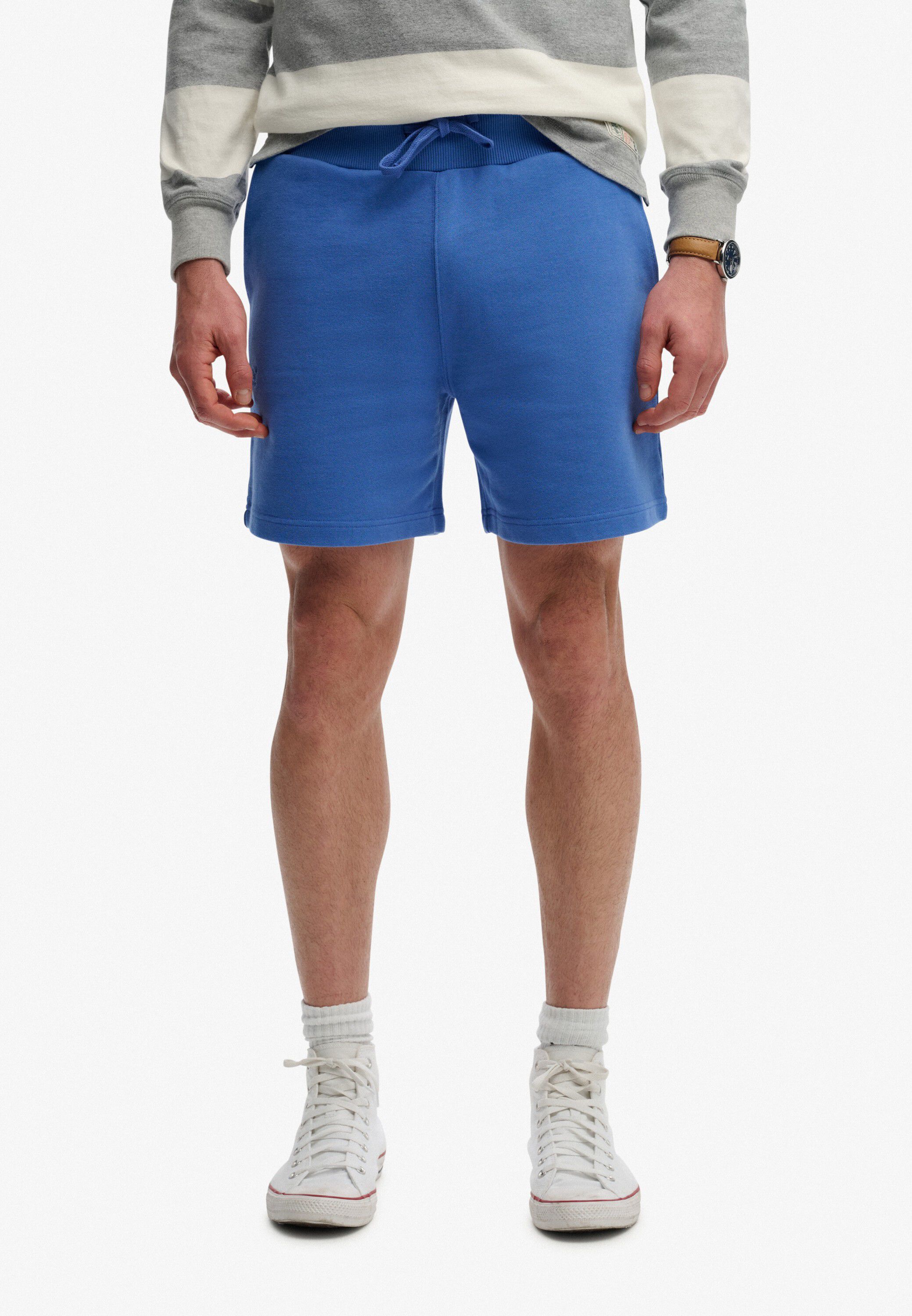 ESSENTIAL LOGO CLASSIC SHORT