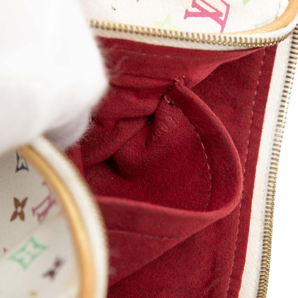 Louis Vuitton Clutch