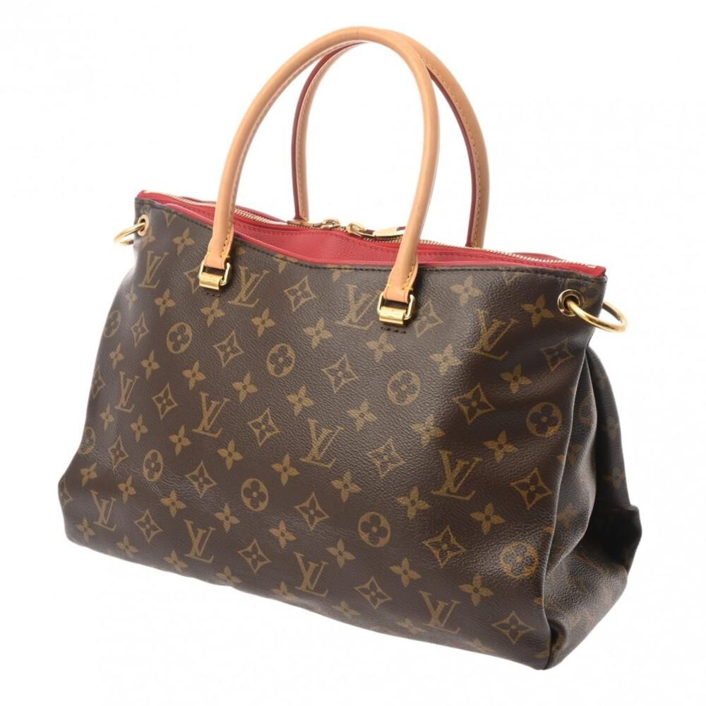 Louis Vuitton Pallas
