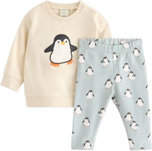 Matchande set i mjuk bomullstrikå m