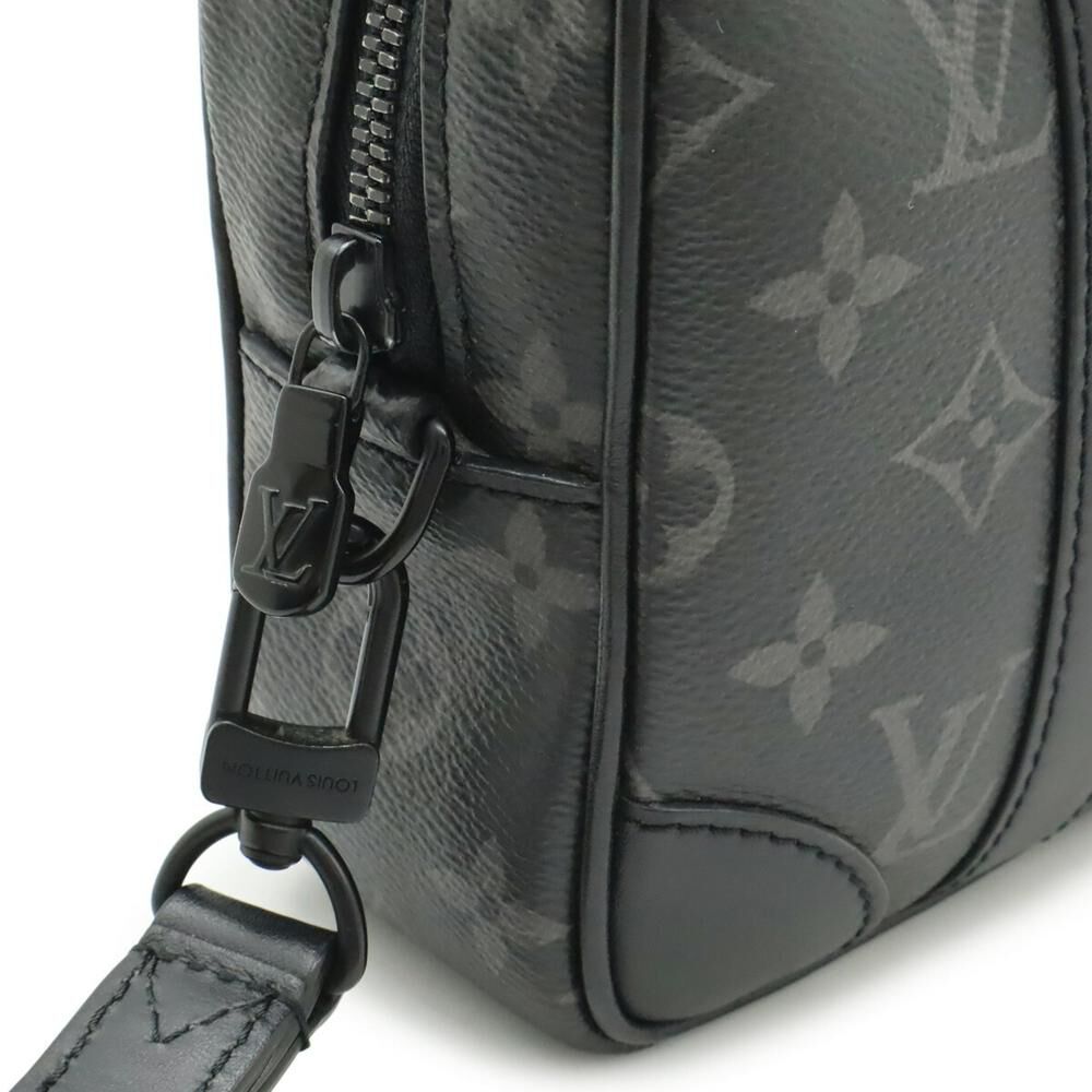 Louis Vuitton Clutch