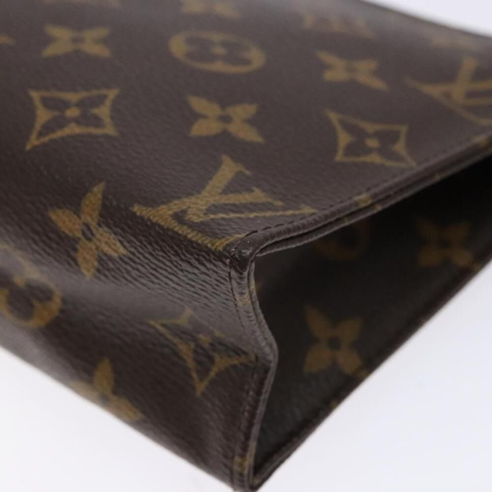 Louis Vuitton Poche Toilette