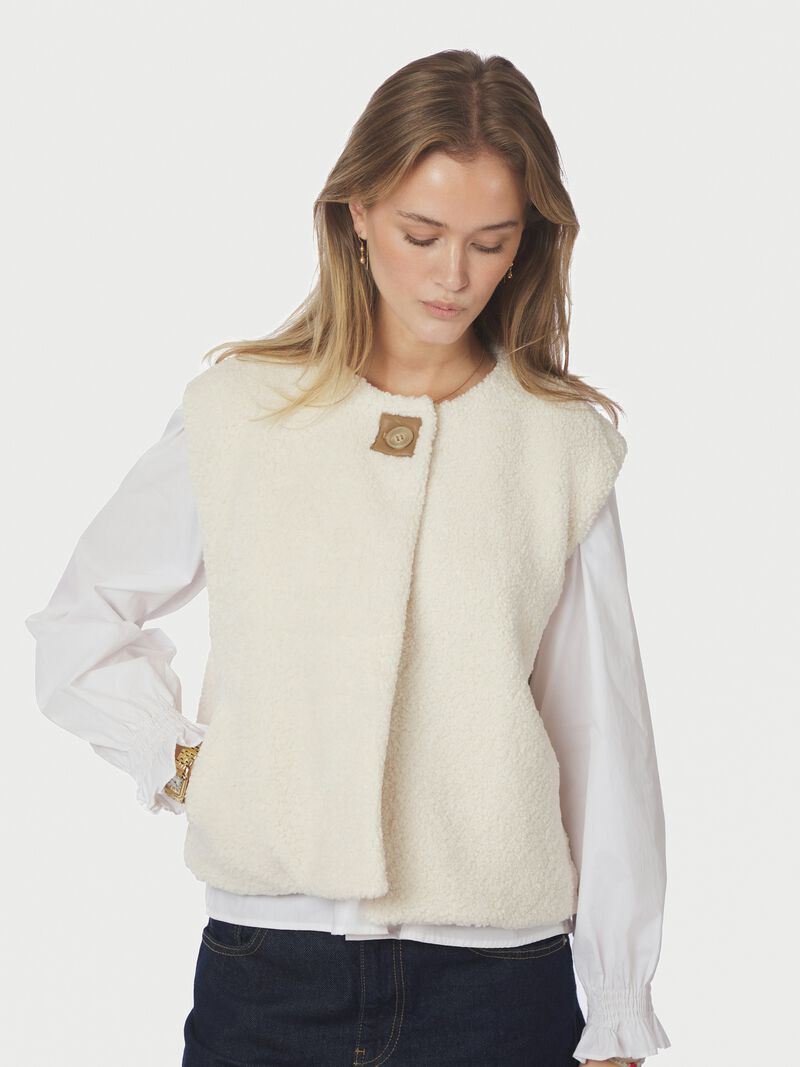 Anjanna Teddy Vest