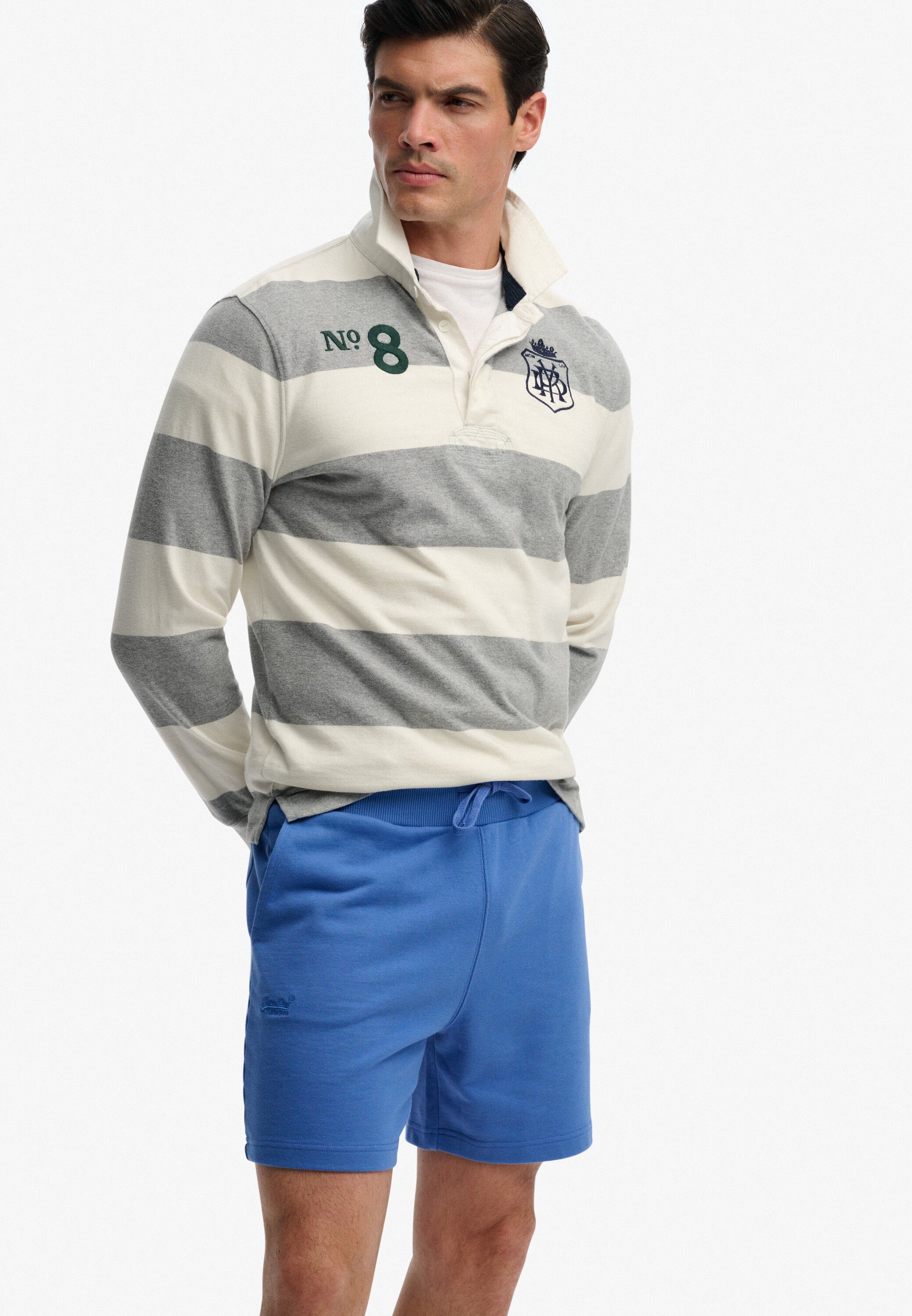 ESSENTIAL LOGO CLASSIC SHORT