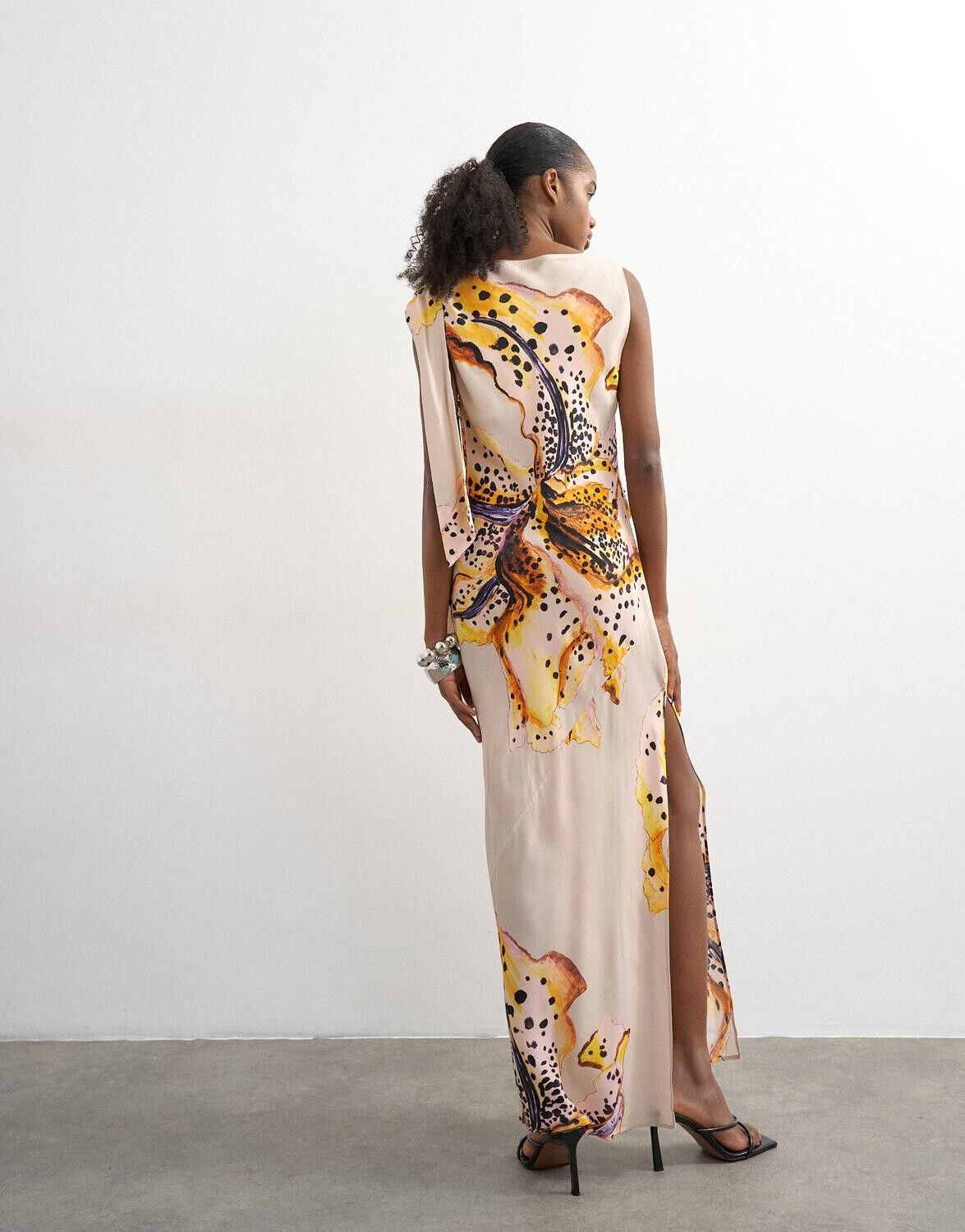 TSVANA TIE NECK MAXI DRESS WVN