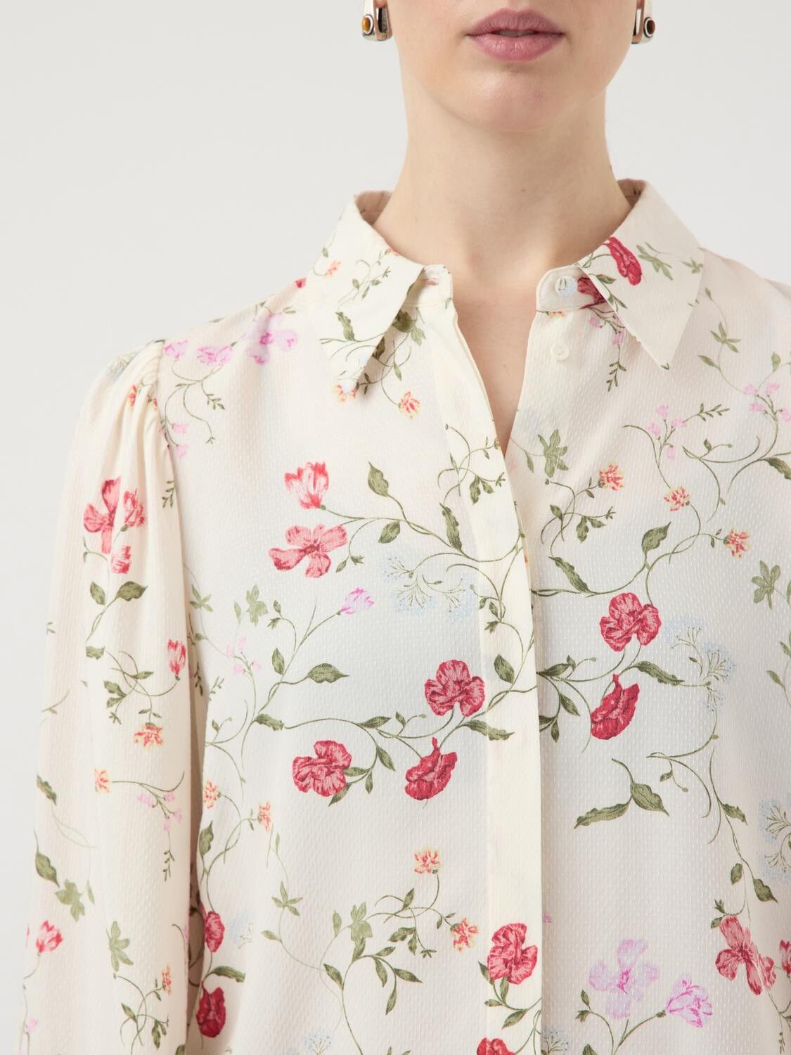 YASASINA LS SHIRT S. NOOS