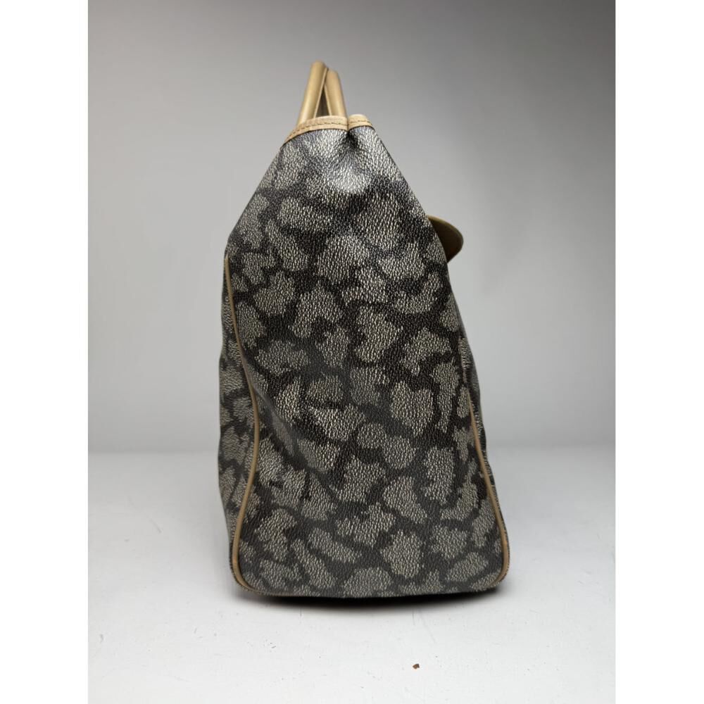 Yves Saint Laurent Handbag