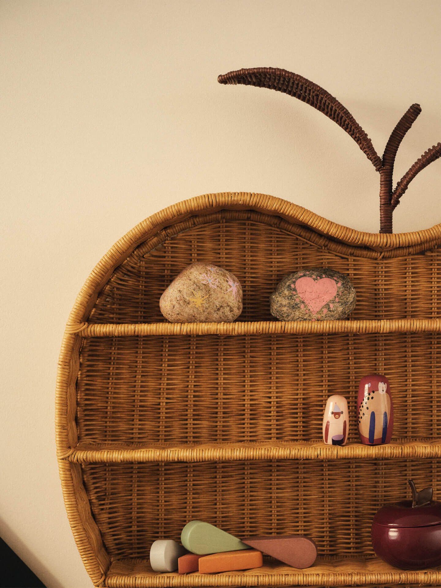 Apple Braided Shelf - H55 - Natural