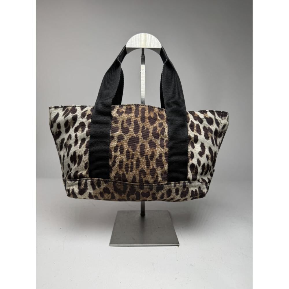 Valentino Shopper