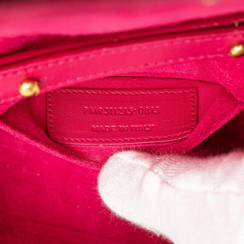 Yves Saint Laurent Shoulder Bag