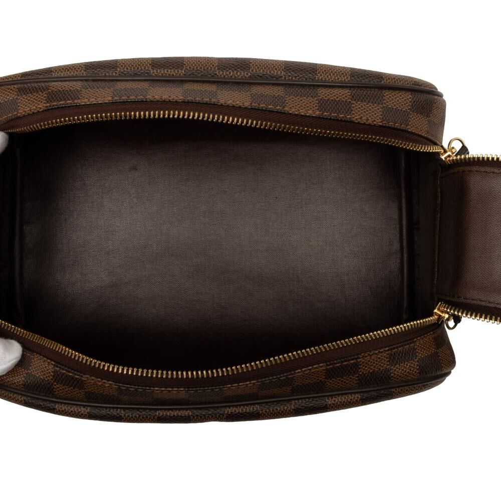 Louis Vuitton Pouch
