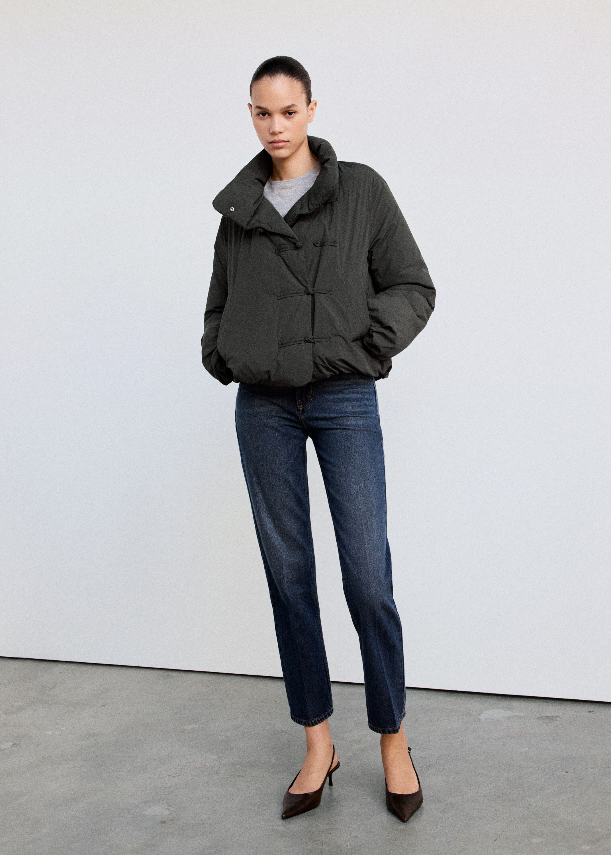 Padded anorak with toggle fastening