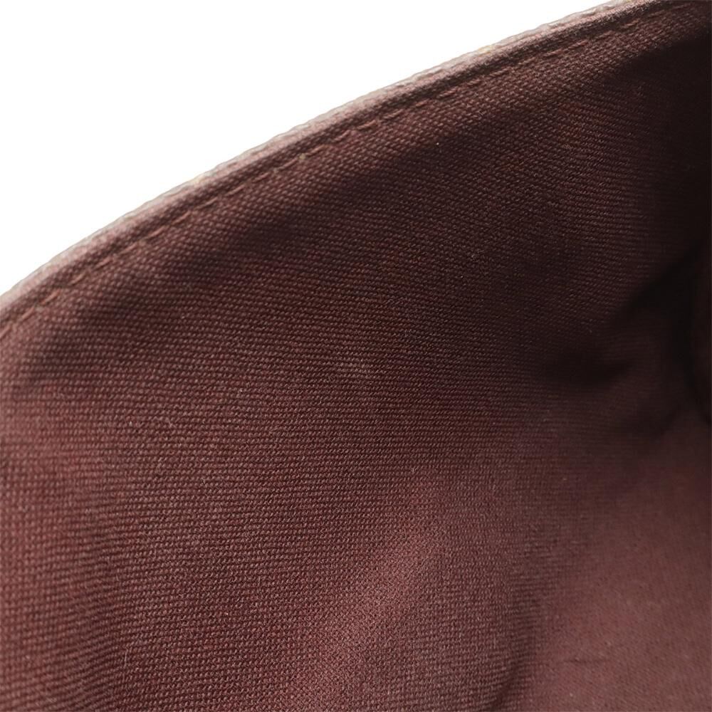 Louis Vuitton Favorite