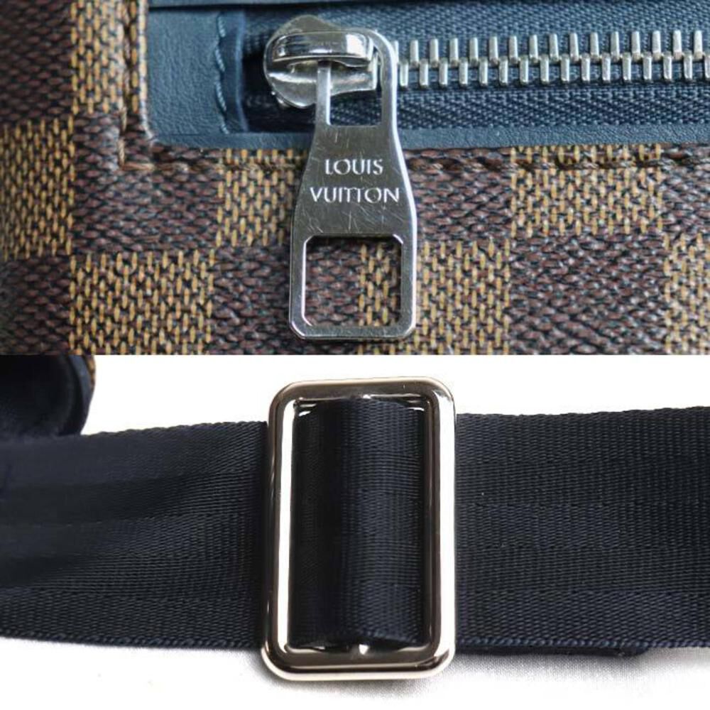 Louis Vuitton Shoulder Bags