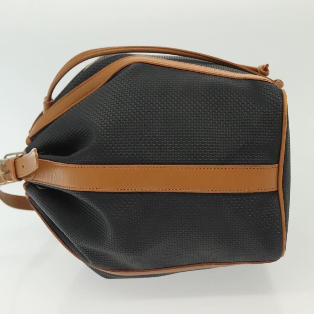 Yves Saint Laurent Shoulder Bag