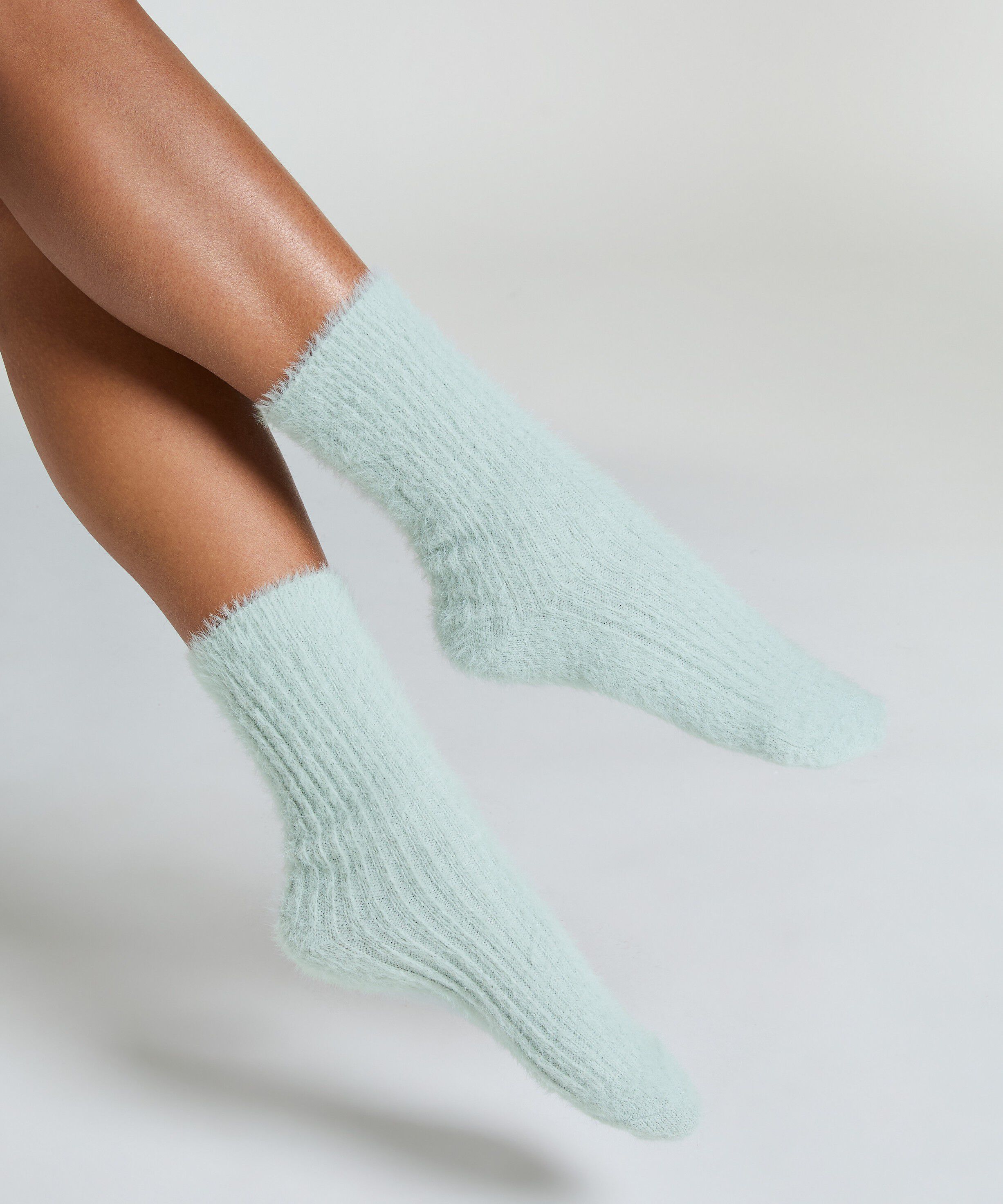 LIV FLUFFY RIB SOCKS