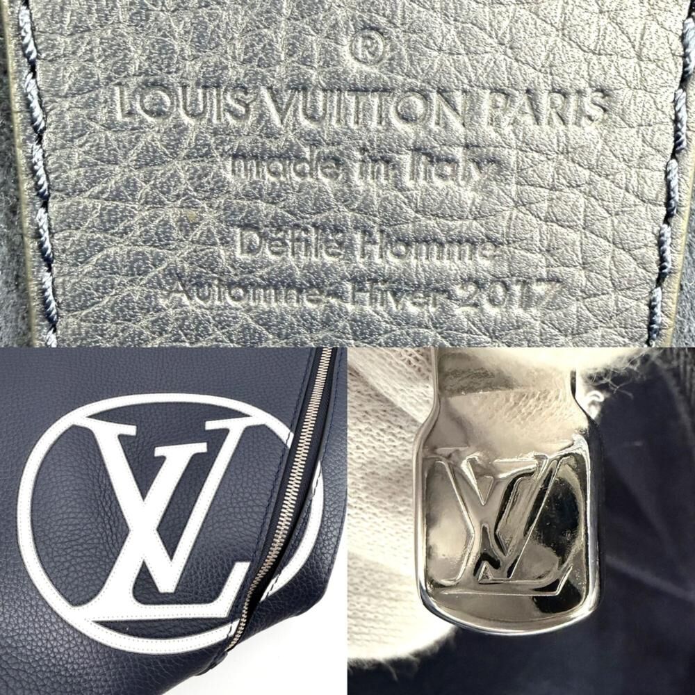 Louis Vuitton Shoulder Bags