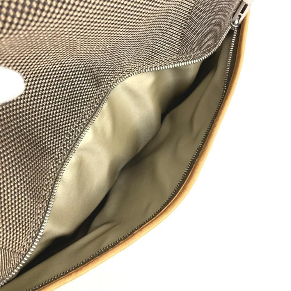 Louis Vuitton Messenger