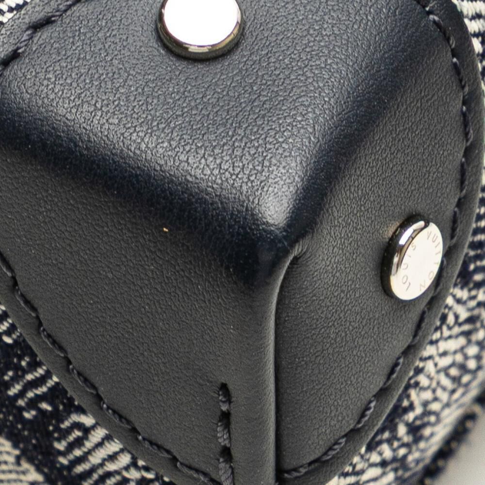 Louis Vuitton Messenger